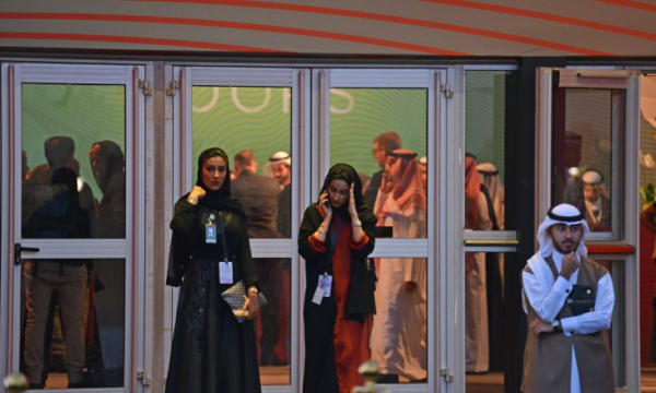 سعوديات يمارسن هواية الرقص الشرقي سرّا لتجنّب الوصم الاجتماعي!!